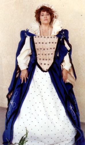 Renaissance Lady Size 16-18 Large