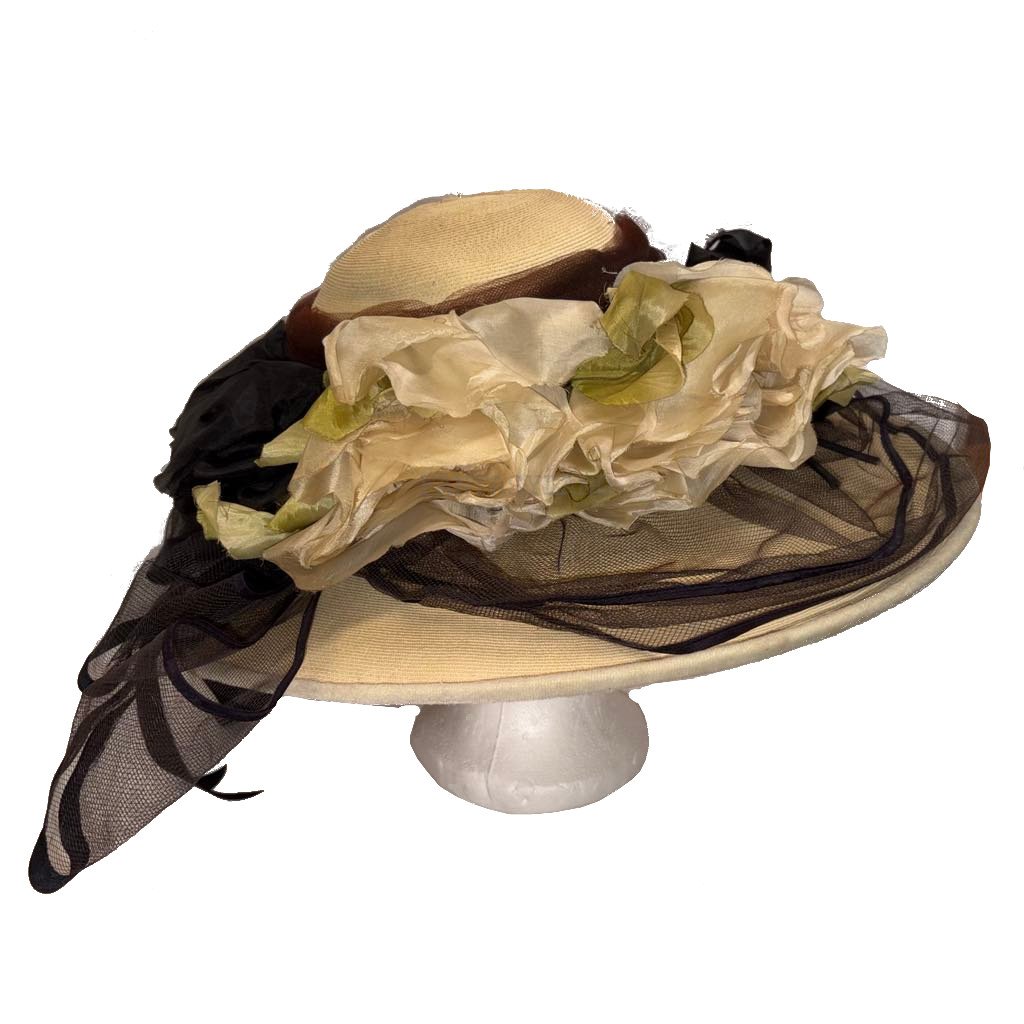 Vintage Straw Creme Large Brim Hat - Click Image to Close