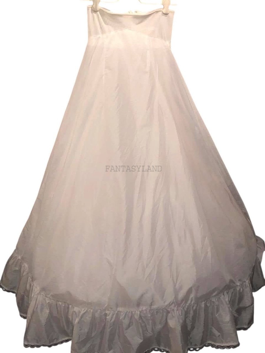 White Long Petticoat with Ruffle Size 6 White Long Petticoat with Ruffle Size 6